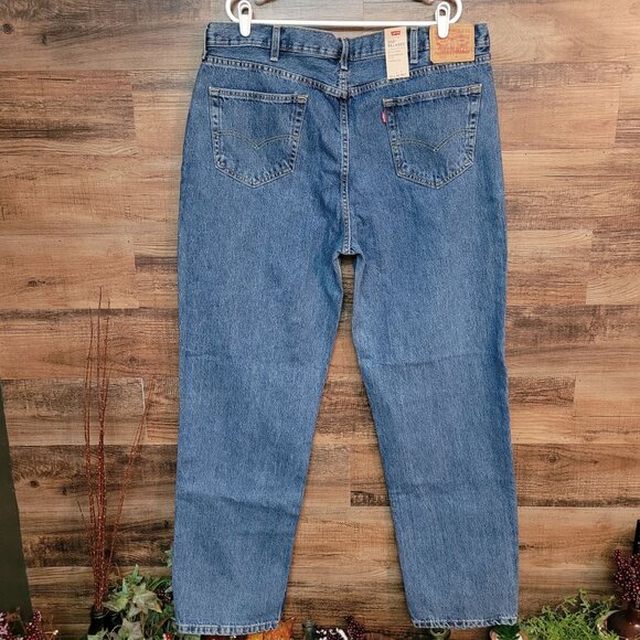 Levi's Jeans Mens 42x36 Relaxed Straight 550 Medium Wash Cotton Western NWT - Picture 1 of 11